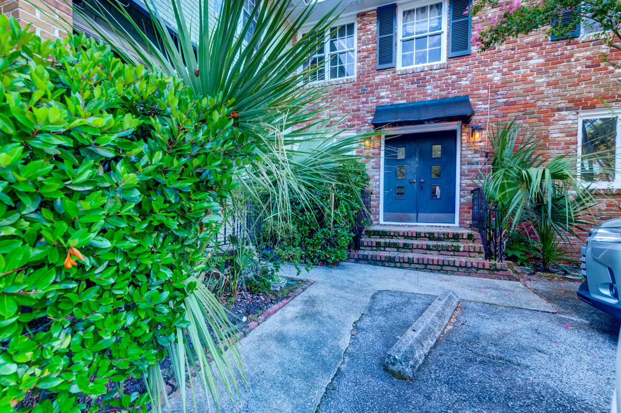 7 Doughty Street - Photo 1