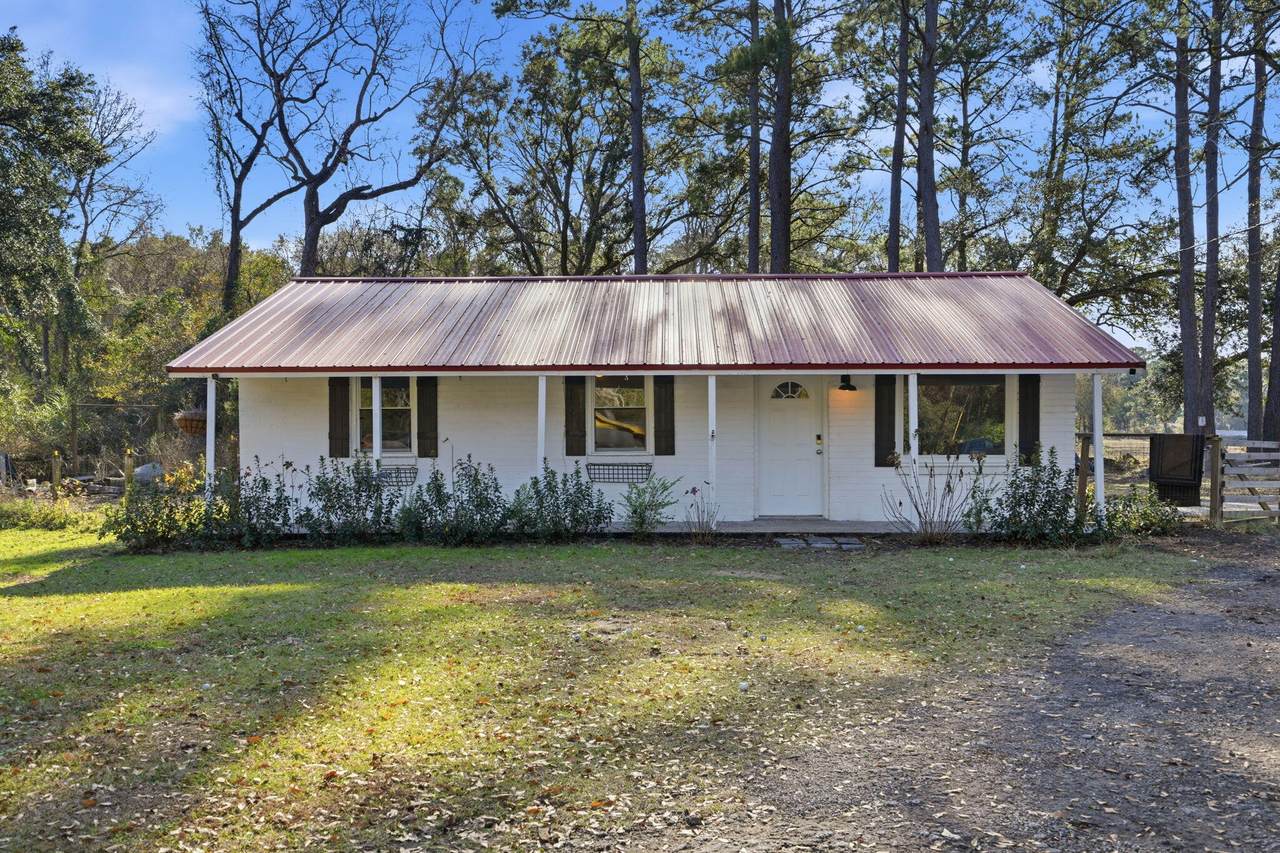 1733 Etheridge Road - Photo 1