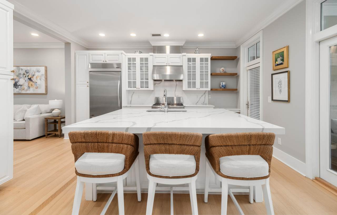 144 Fairbanks Oak Alley - Photo 1