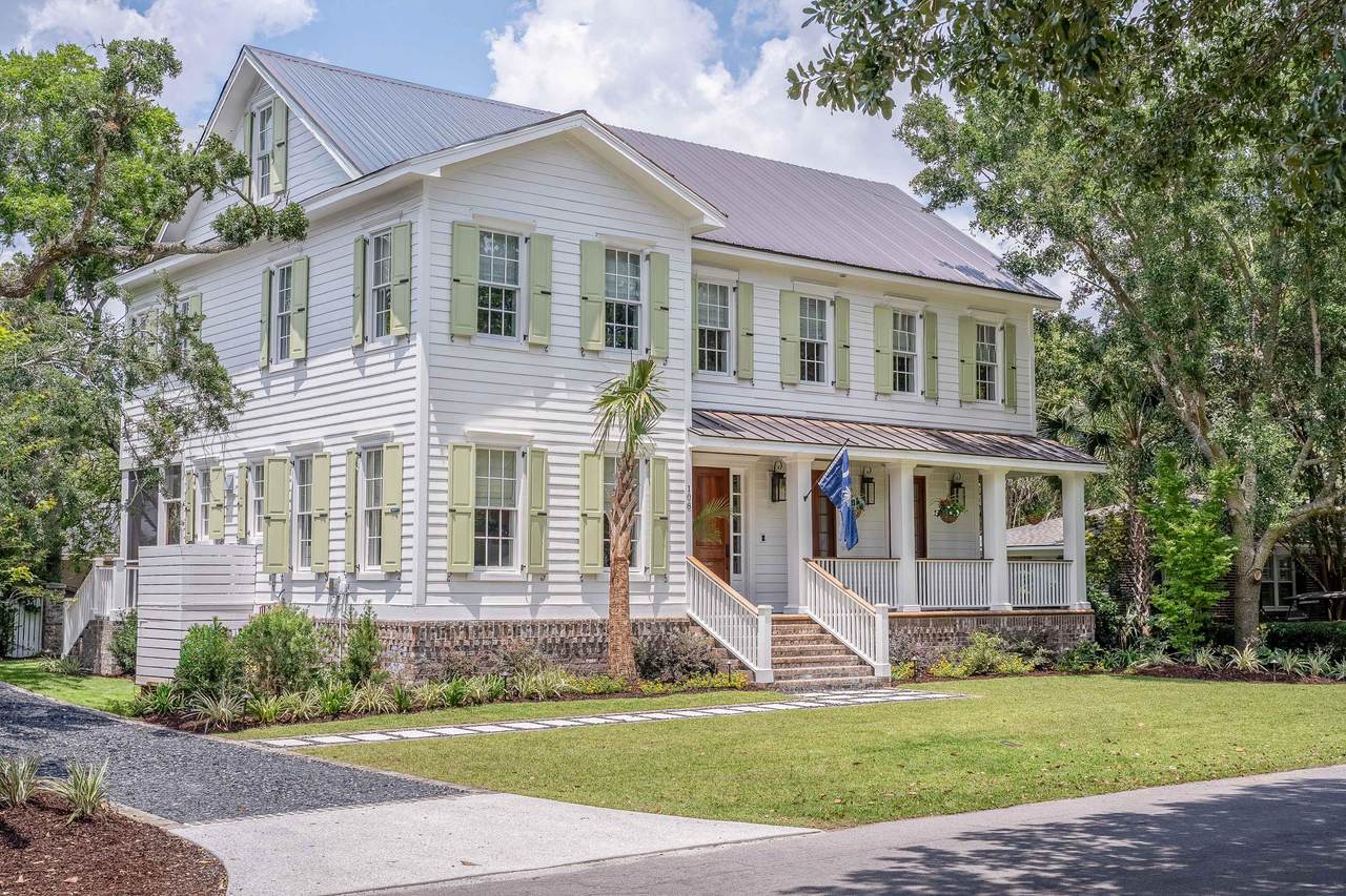 108 Live Oak Drive - Photo 1