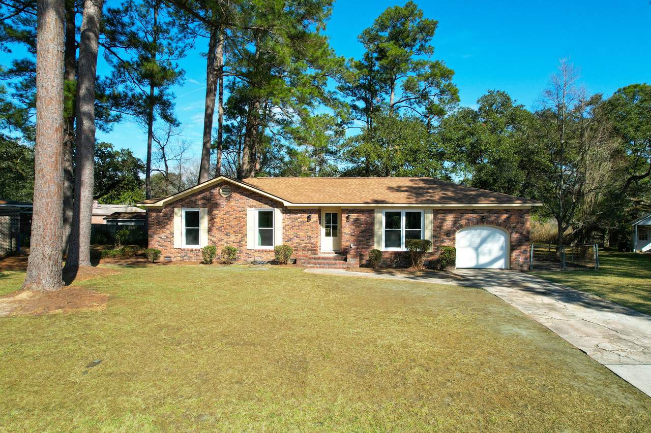 2134 Eve Circle - Photo 1
