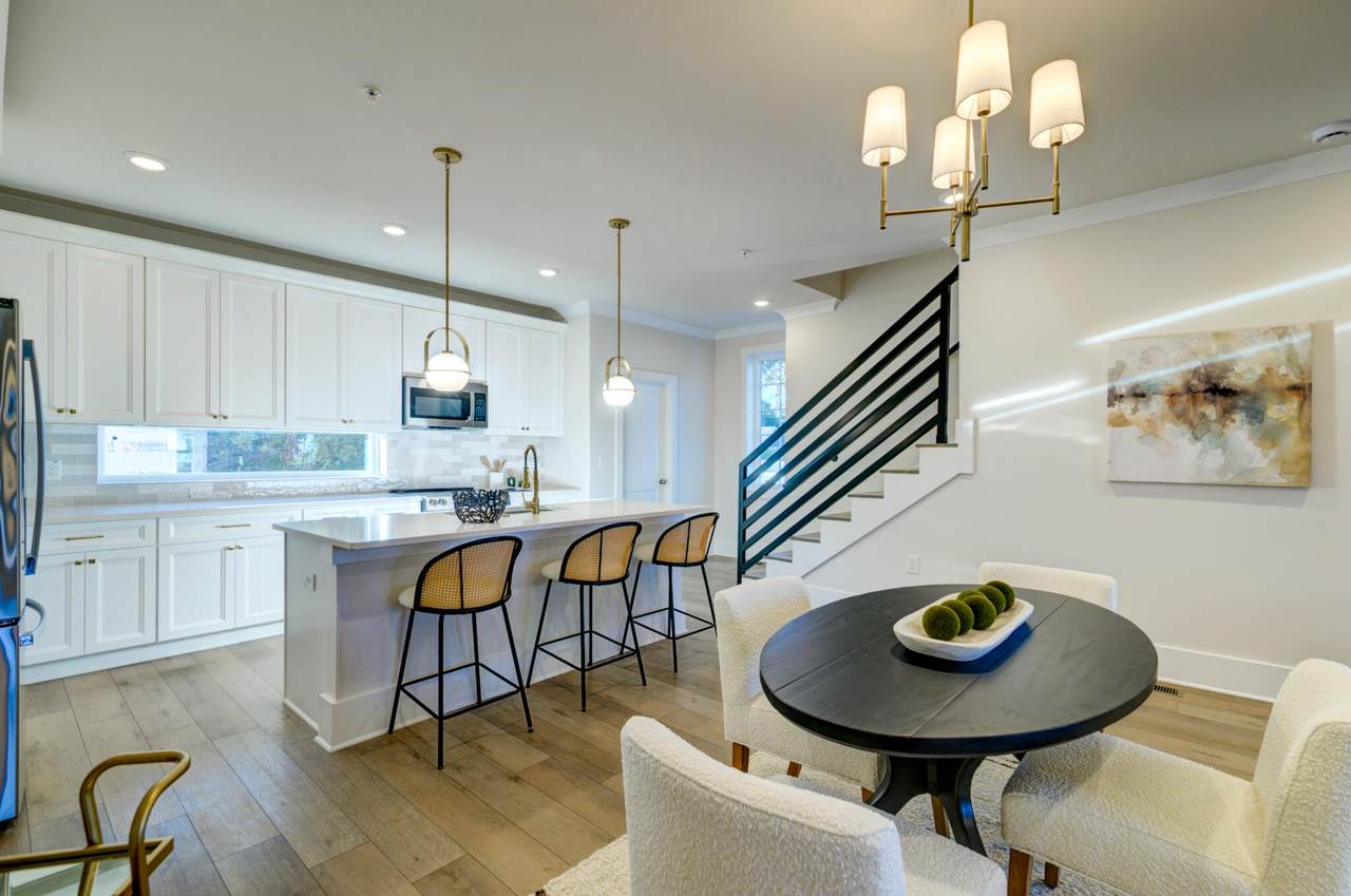 1150 Valdosta Street - Photo 1