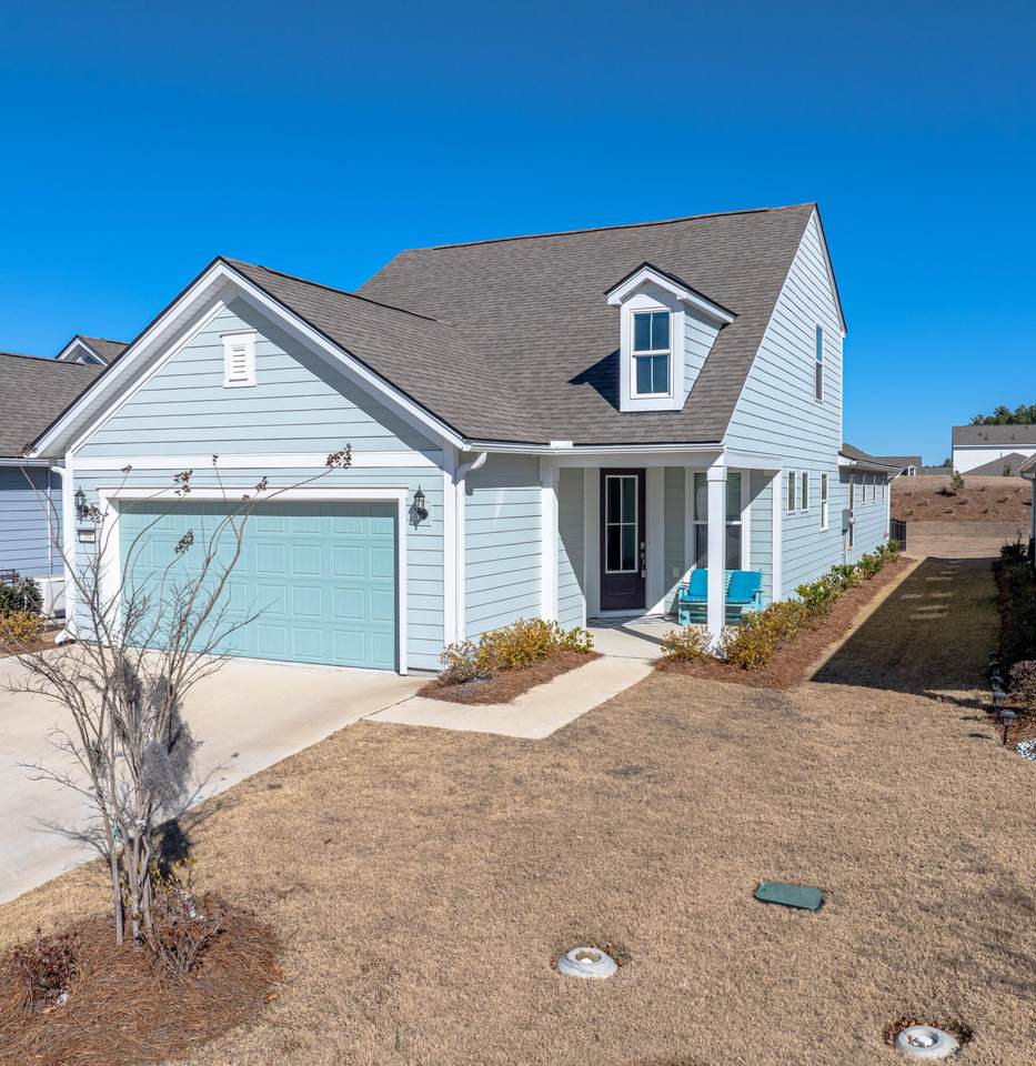 350 Dahlia Row Drive - Photo 1