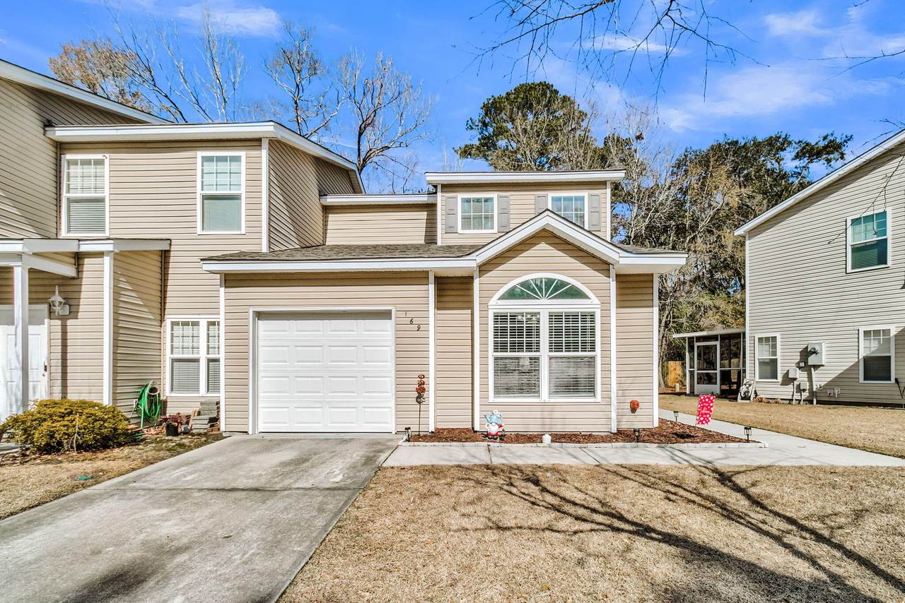 169 Grand Oaks Drive - Photo 1