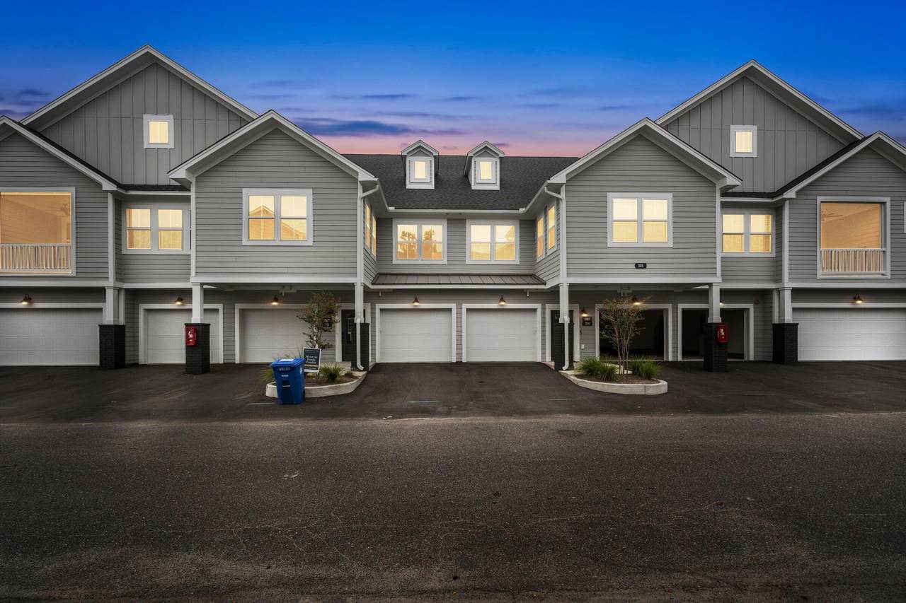 501 Raes Court - Photo 1