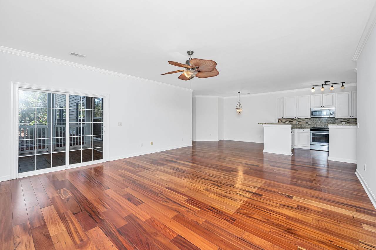 1476 Belcourt Lane - Photo 1