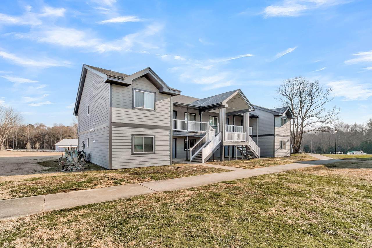 1402 Tailrace Drive - Photo 1