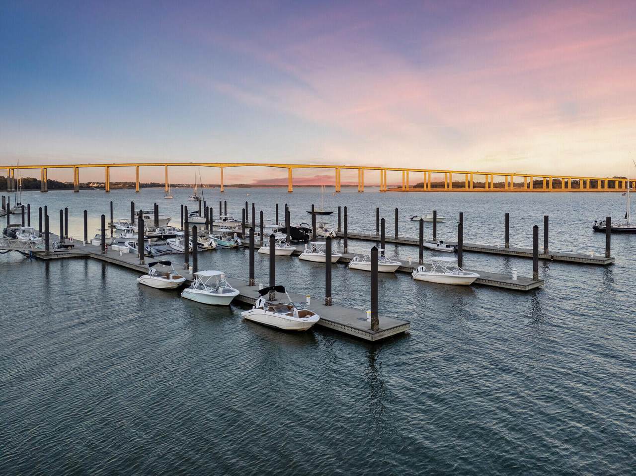 https://bt-photos.global.ssl.fastly.net/charleston/1280_boomver_1_26003650-2.jpg