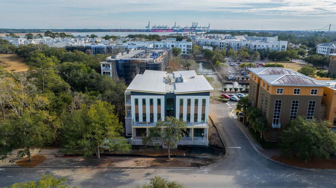 https://bt-photos.global.ssl.fastly.net/charleston/1280_boomver_1_26003752-2.jpg