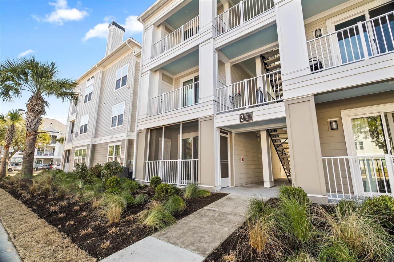 130 River Landing Drive - Photo 1