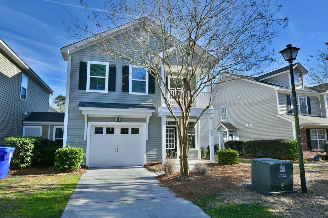236 Larissa Drive - Photo 1