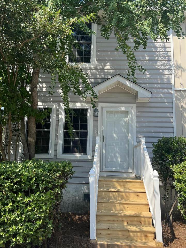 8589 Lake Marion Drive - Photo 1