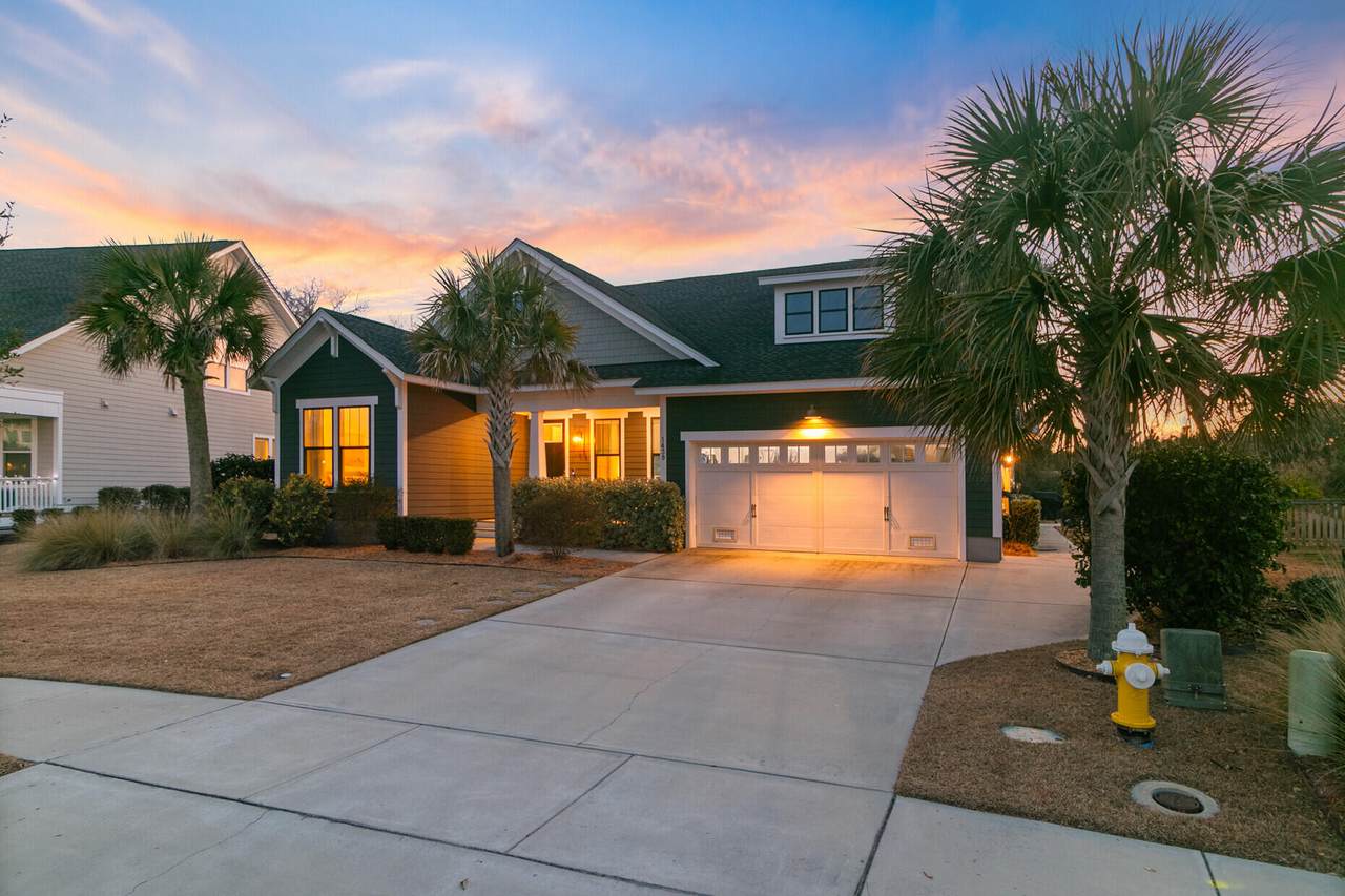https://bt-photos.global.ssl.fastly.net/charleston/1280_boomver_1_26004970-2.jpg