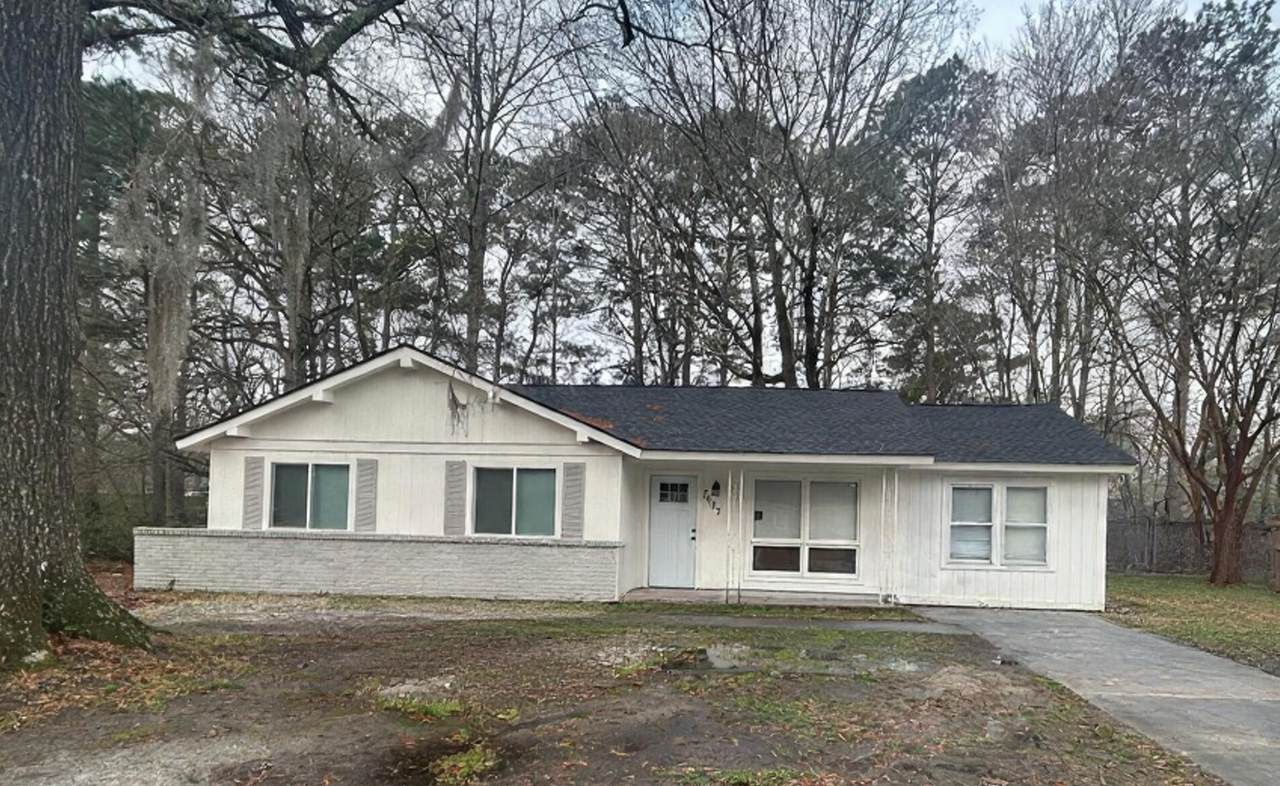 7687 Midwood Drive - Photo 1