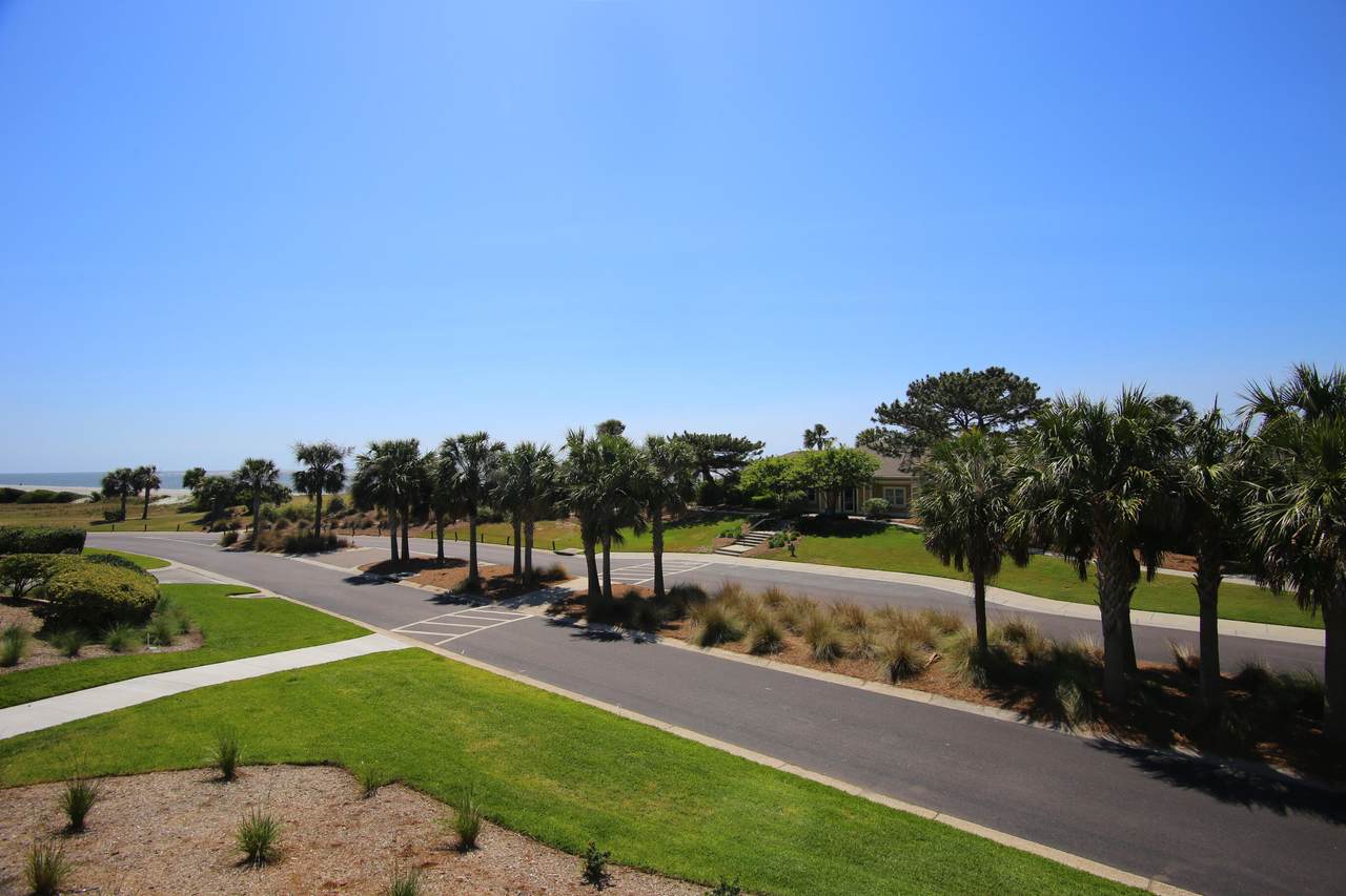 2927 Atrium Villa Drive - Photo 1