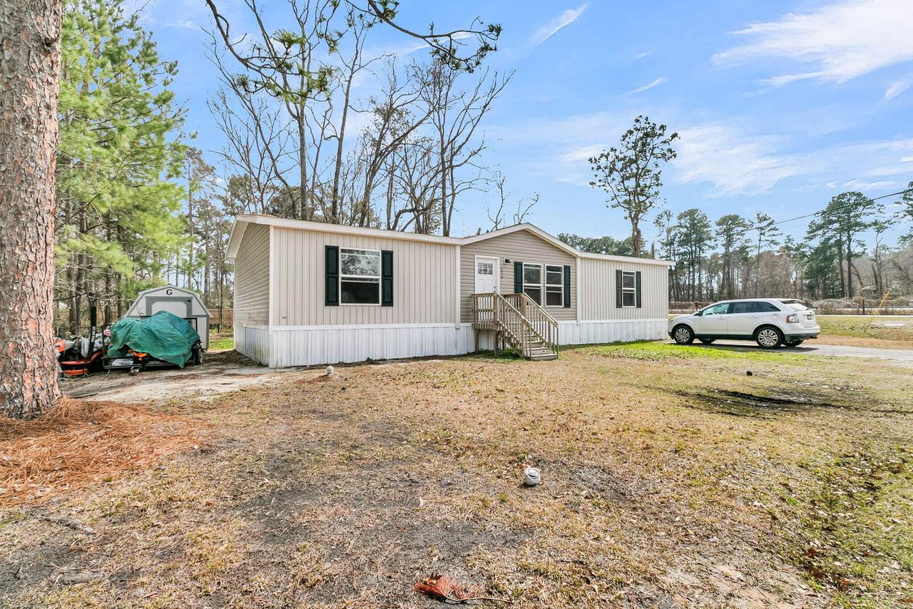 110 Frankie Lane - Photo 1