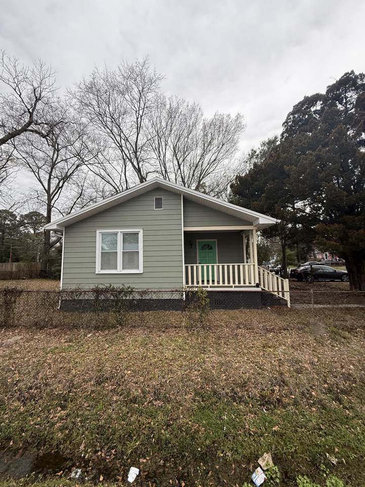 2901 Alabama Drive - Photo 1