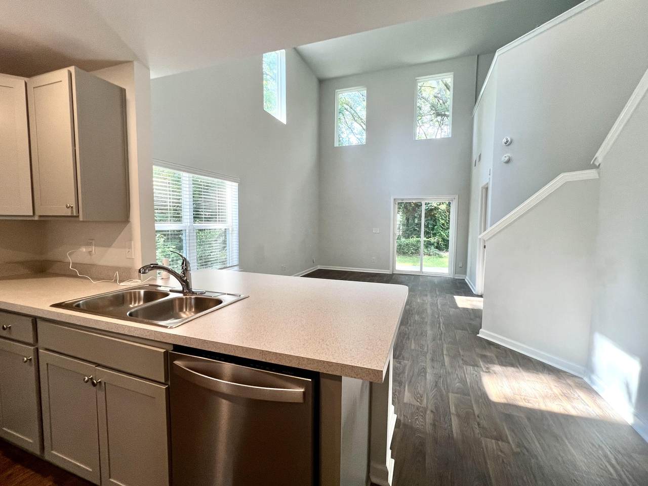 109 Rosefield Court - Photo 1