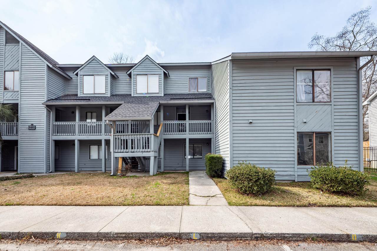8483 Yadkin Circle - Photo 1