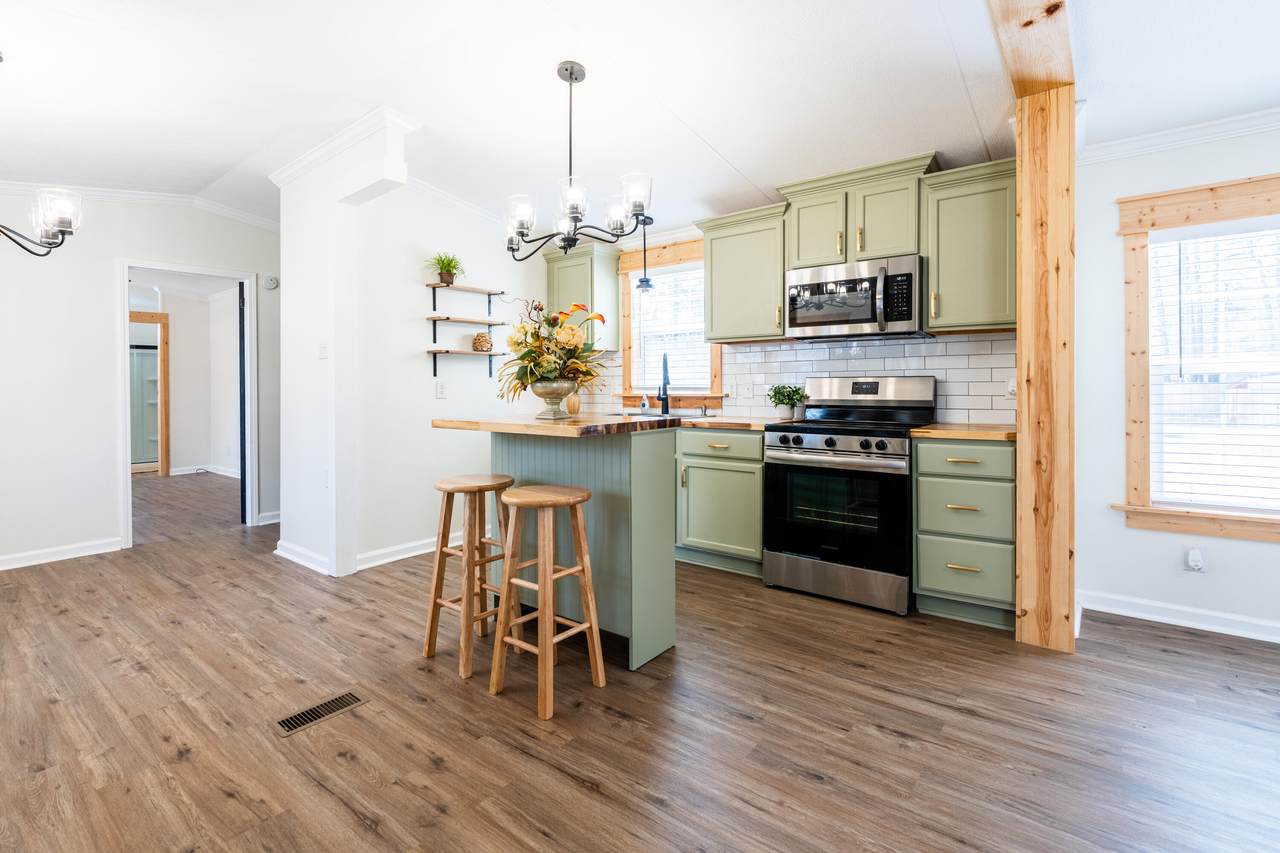 413 Fantail Avenue - Photo 1