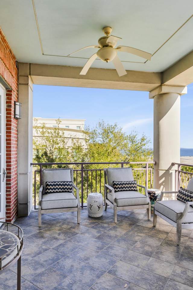 https://bt-photos.global.ssl.fastly.net/charleston/1280_boomver_1_26006588-2.jpg