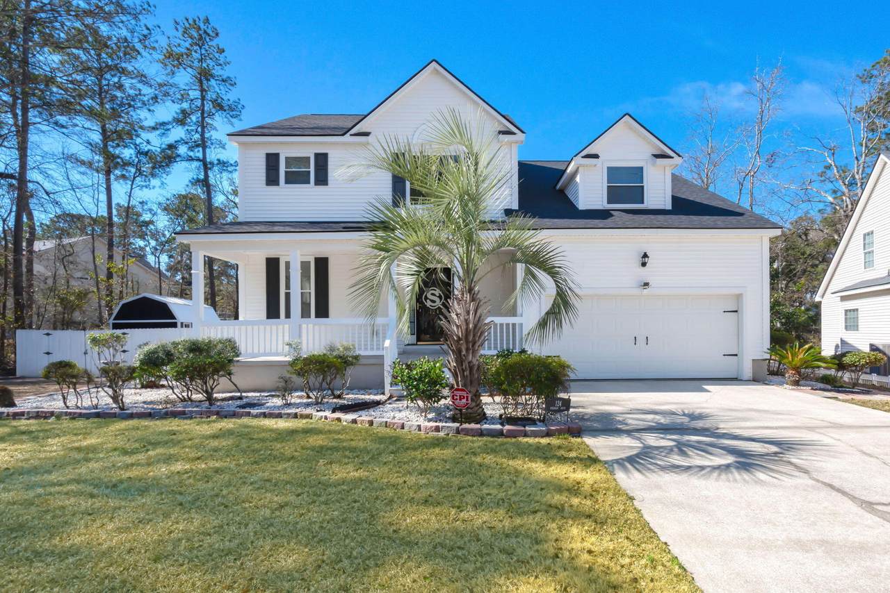 124 Evesham Drive - Photo 1