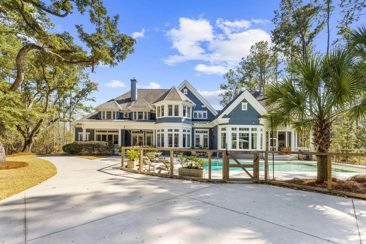 https://bt-photos.global.ssl.fastly.net/charleston/1280_boomver_1_26007161-2.jpg