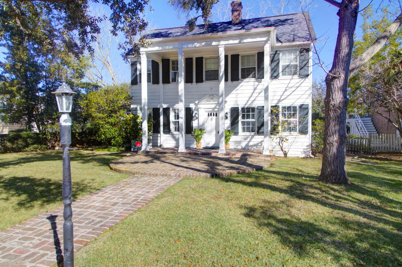 https://bt-photos.global.ssl.fastly.net/charleston/1280_boomver_1_26007407-2.jpg