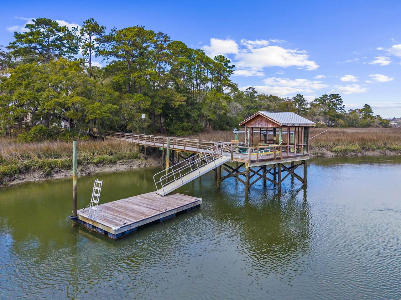 https://bt-photos.global.ssl.fastly.net/charleston/1280_boomver_1_26007416-2.jpg