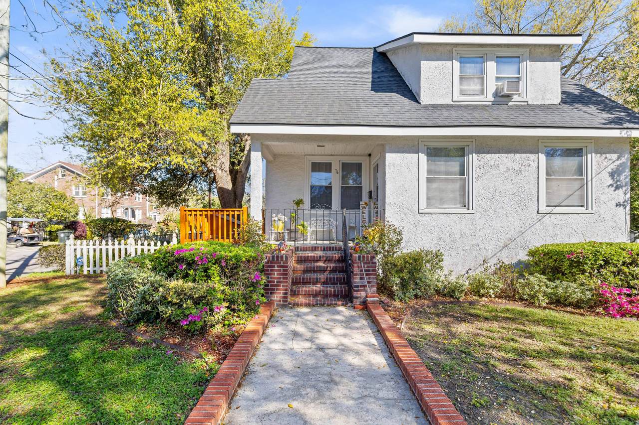 76 Dunnemann Avenue - Photo 1