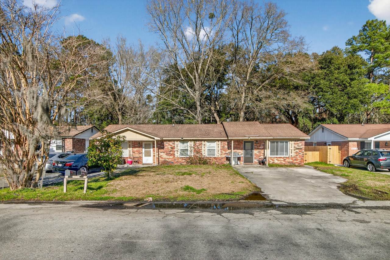 809 Sandpiper Drive - Photo 1