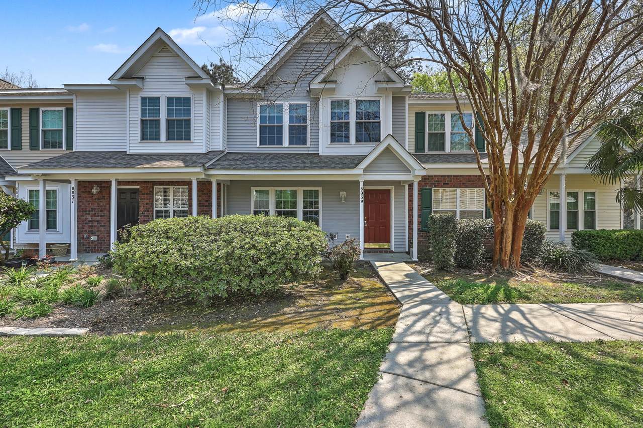 8039 Shadow Oak Drive - Photo 1