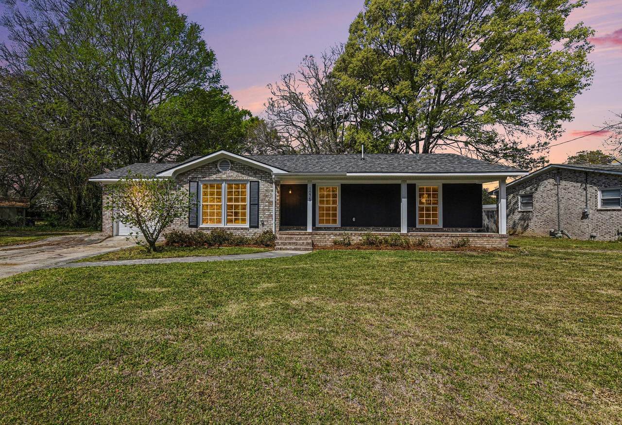 1075 Quail Drive - Photo 1