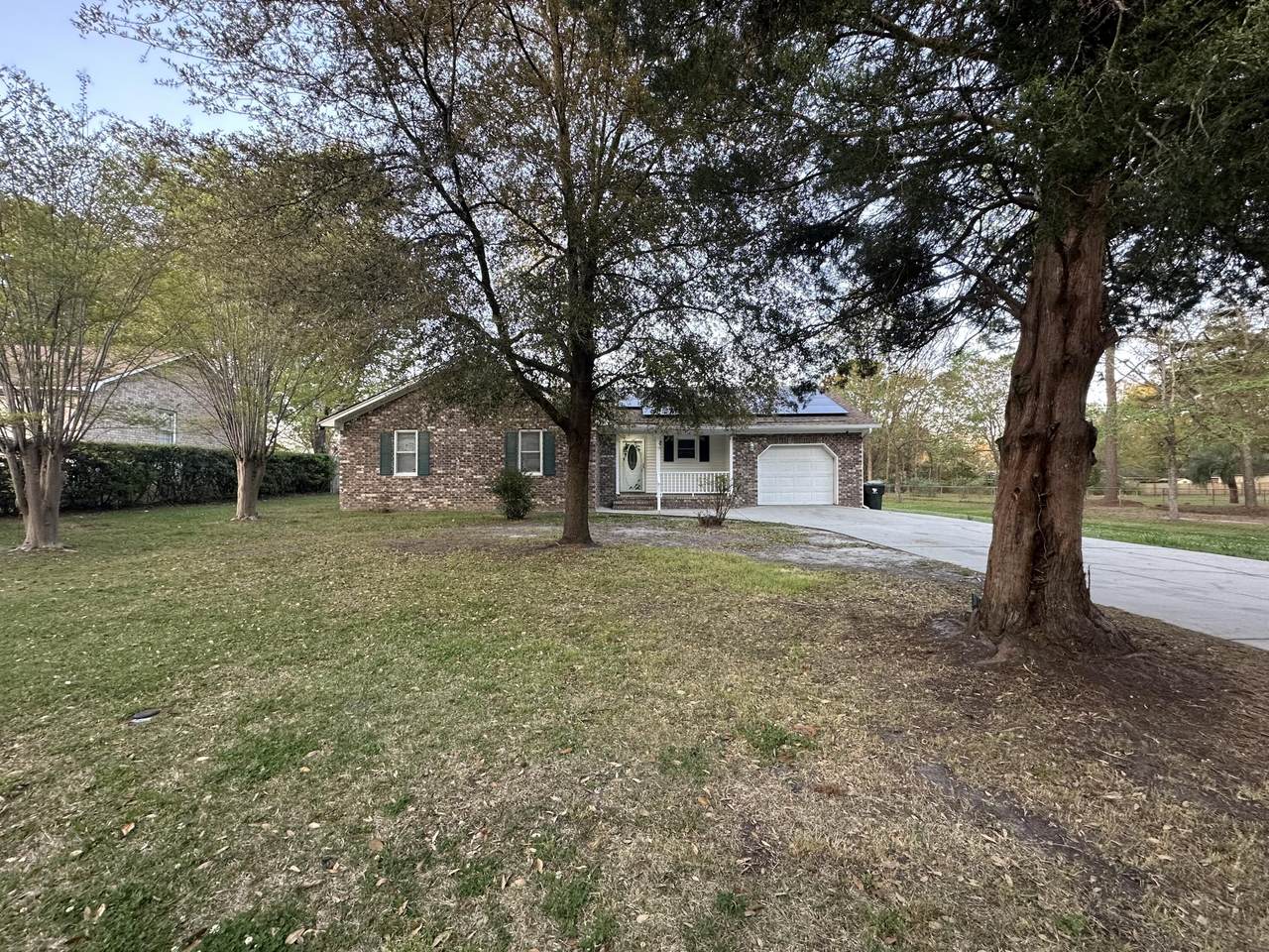 103 Colony Drive - Photo 1