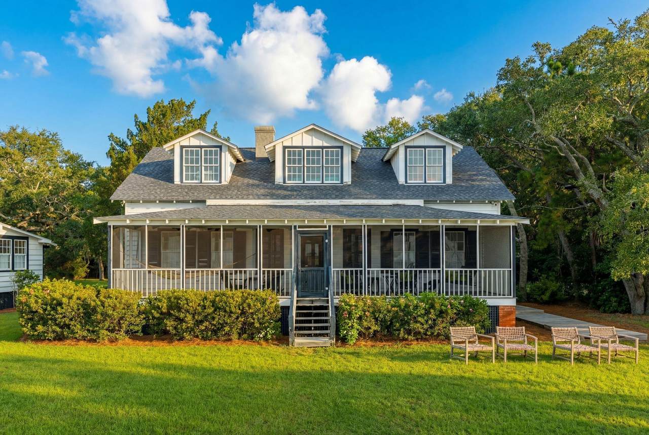 44 Hook Drive - Photo 1