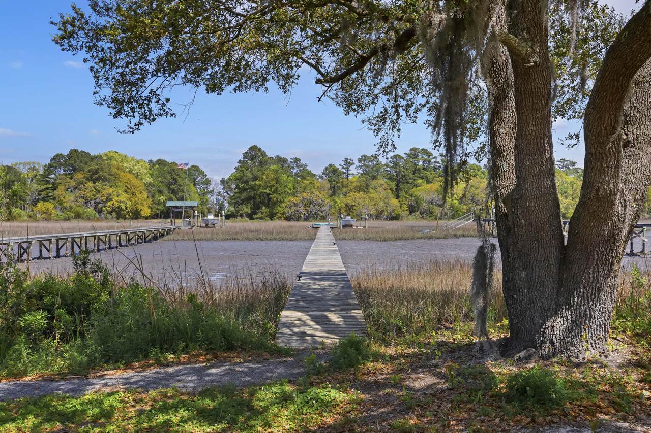 https://bt-photos.global.ssl.fastly.net/charleston/1280_boomver_1_26008923-2.jpg