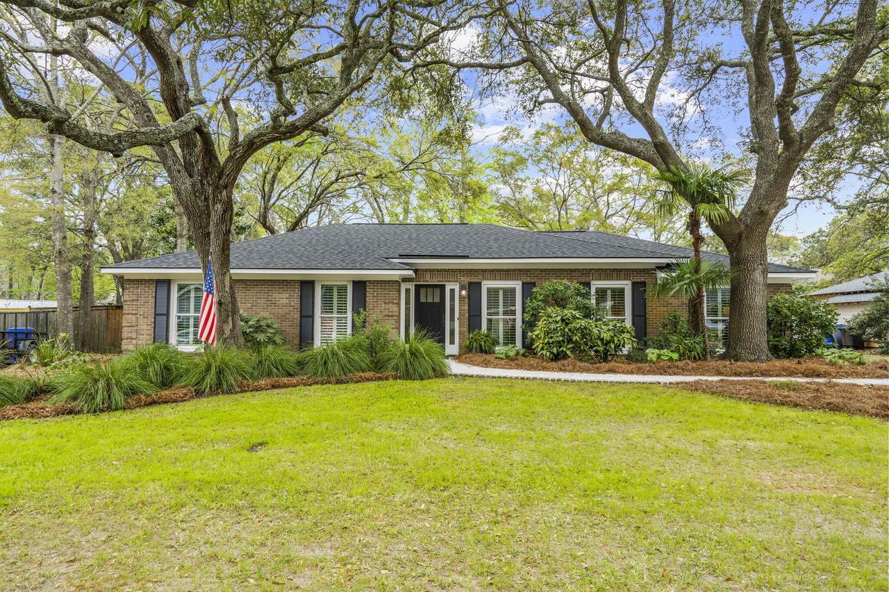 826 Osullivan Drive - Photo 1