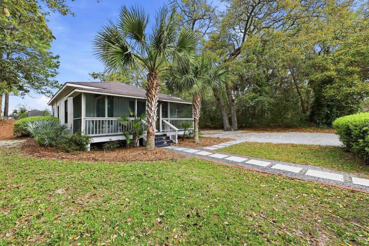 https://bt-photos.global.ssl.fastly.net/charleston/1280_boomver_1_26008974-2.jpg