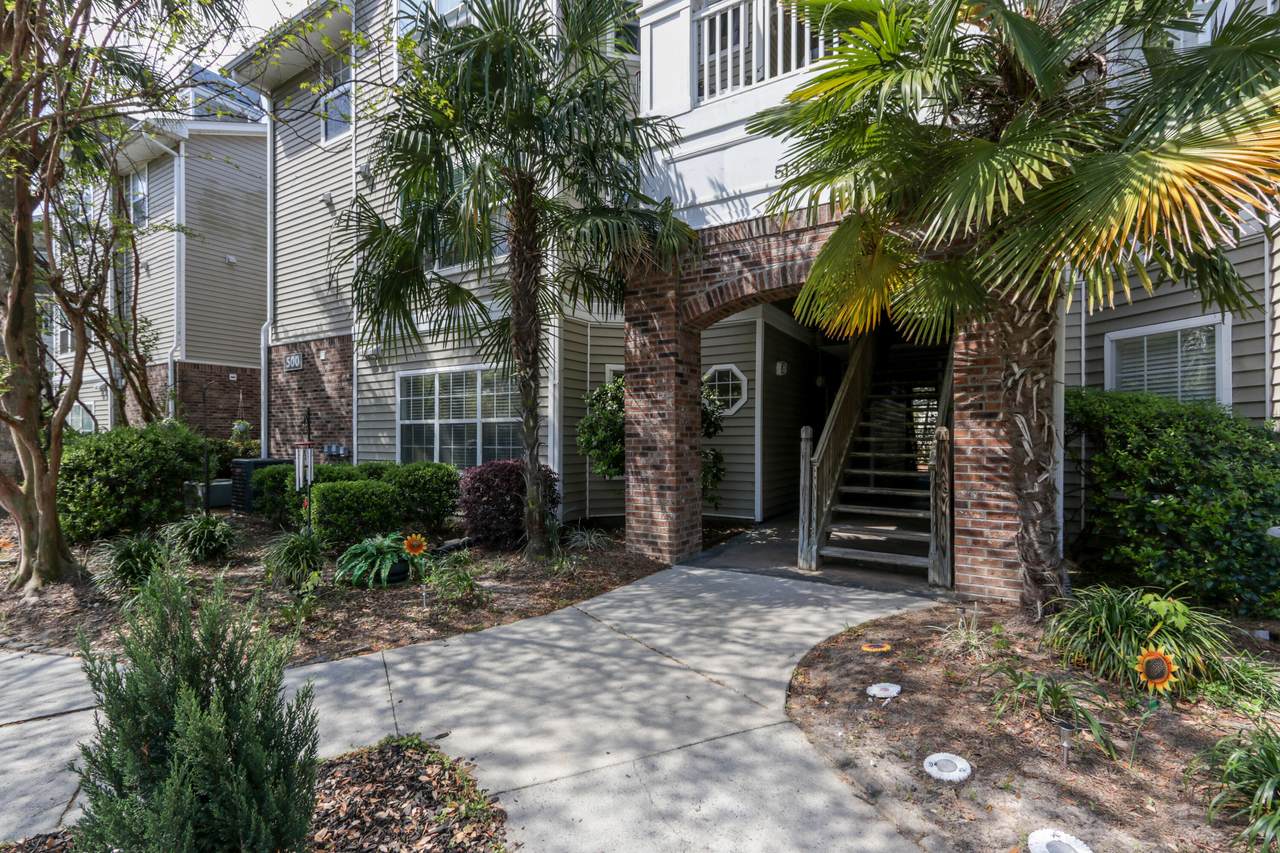 188 Midland Parkway - Photo 1