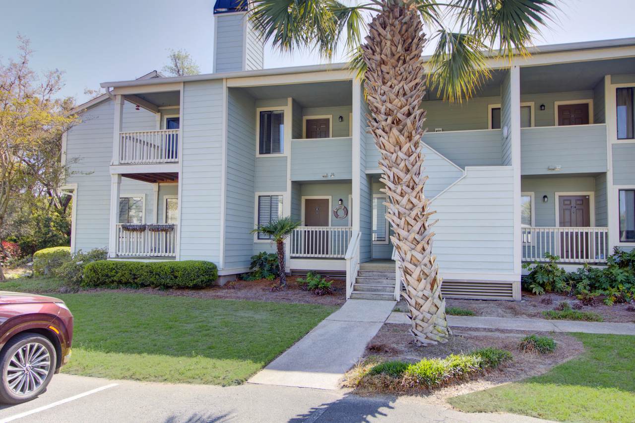 1481 Center Street - Photo 1