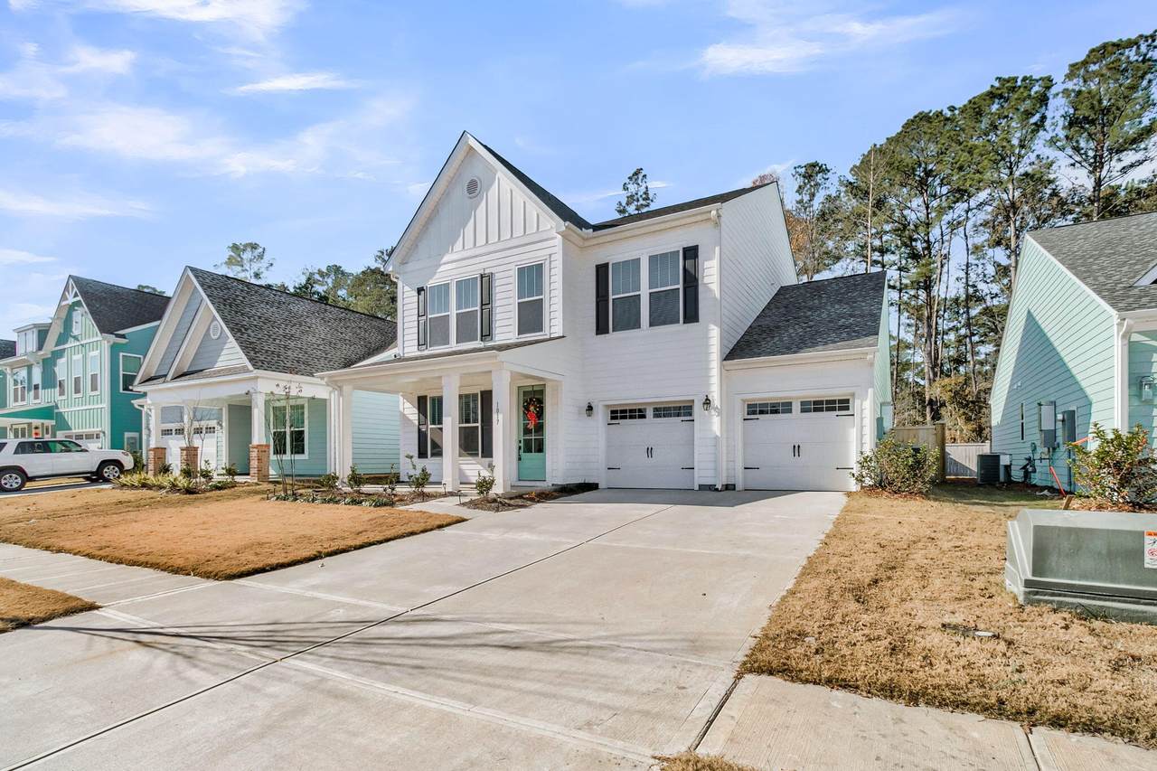 1017 Field Sparrow Drive - Photo 1