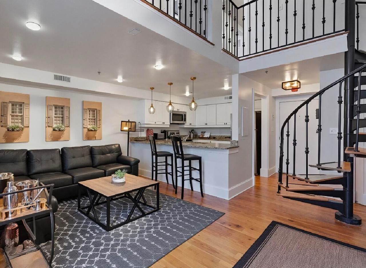 377 King Street - Photo 1