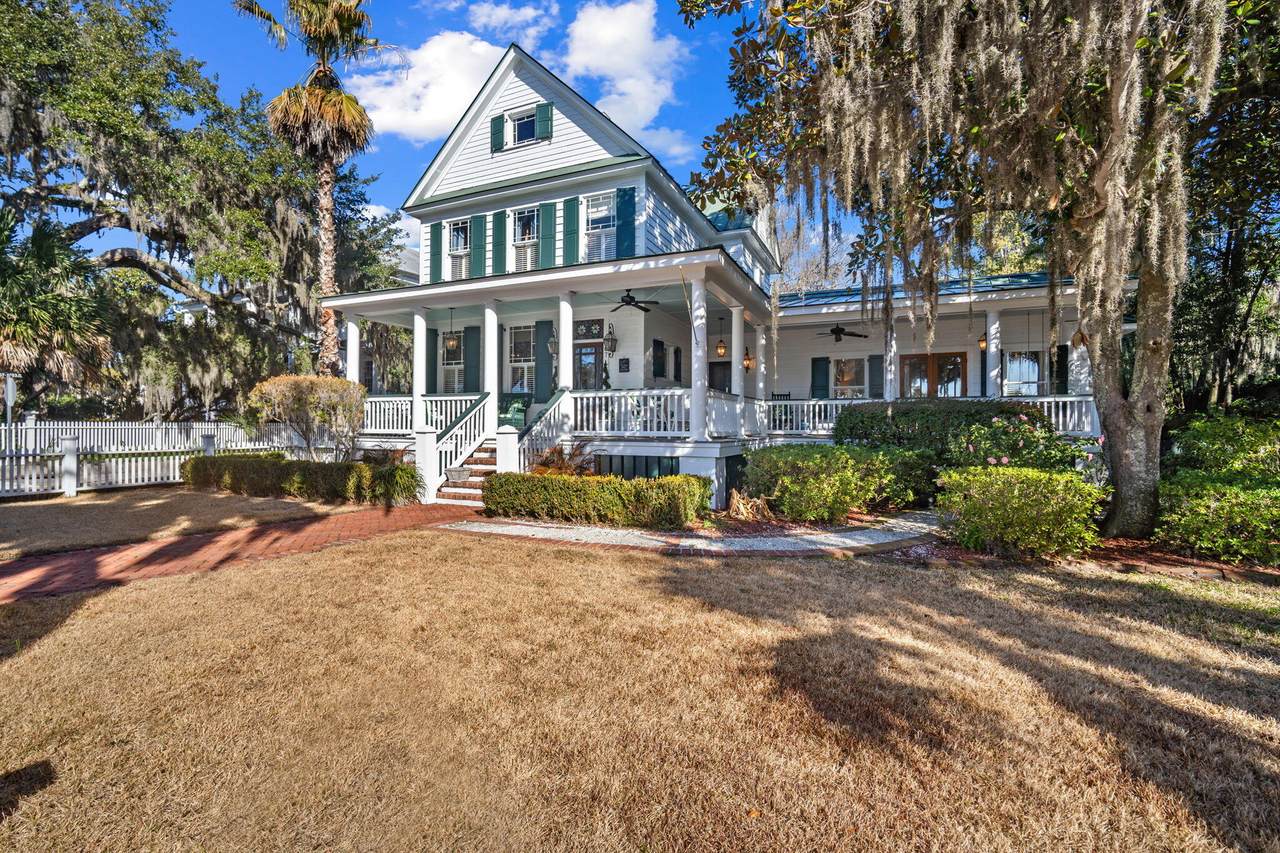 1307 Bay Street - Photo 1
