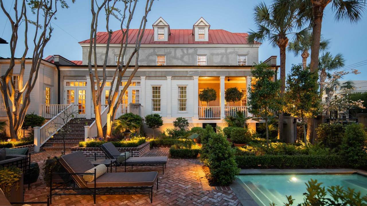 https://bt-photos.global.ssl.fastly.net/charleston/1280_boomver_1_26009816-2.jpg