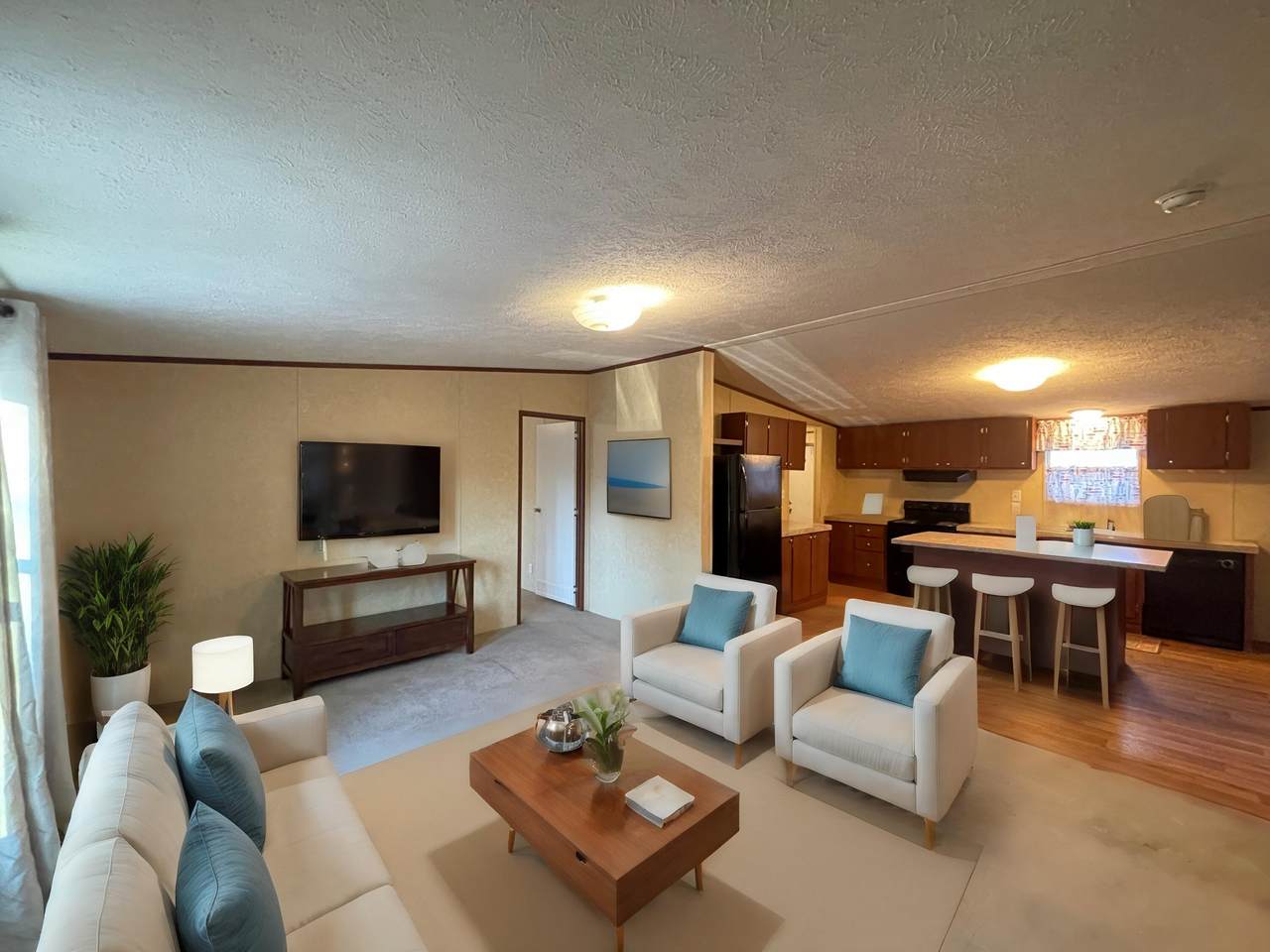 206 Canal Street - Photo 1