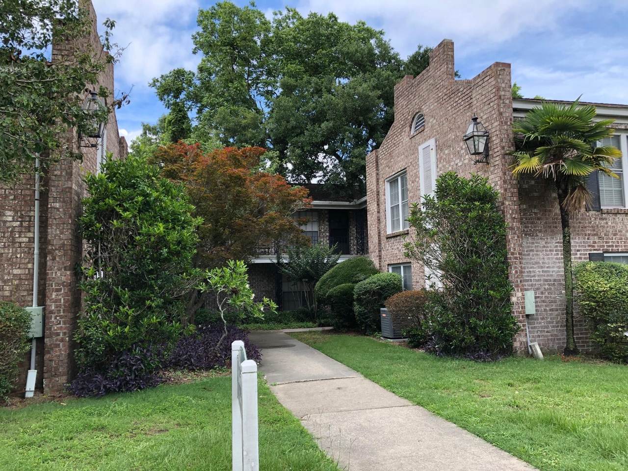 811 Colony Drive - Photo 1