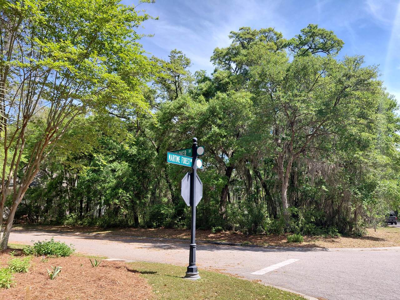 https://bt-photos.global.ssl.fastly.net/charleston/1280_boomver_1_26010103-2.jpg