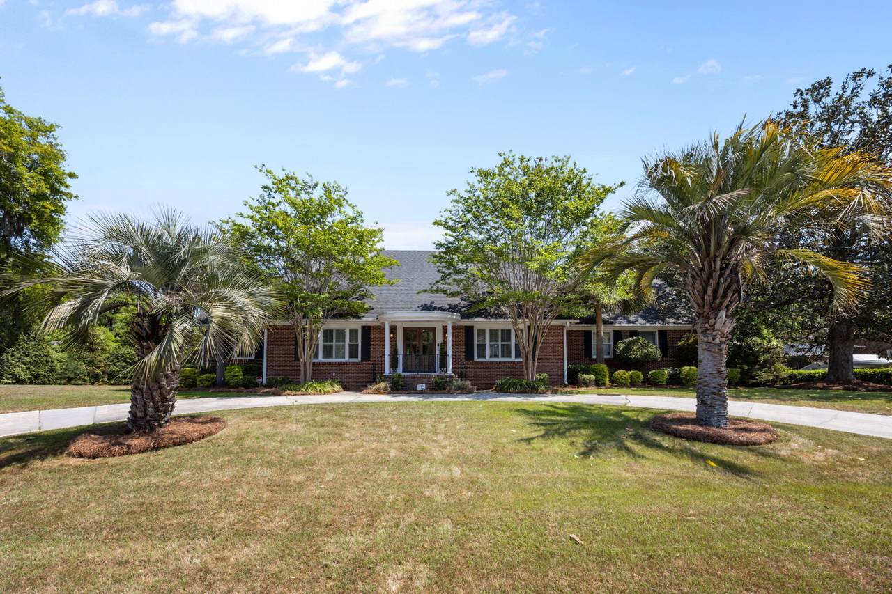 48 Wespanee Drive - Photo 1