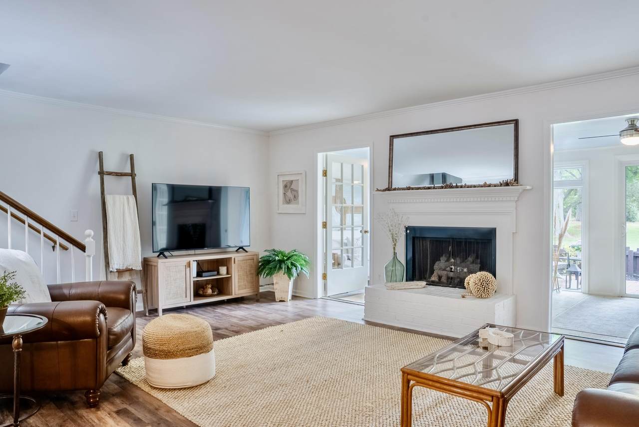 1705 Ventura Place - Photo 1
