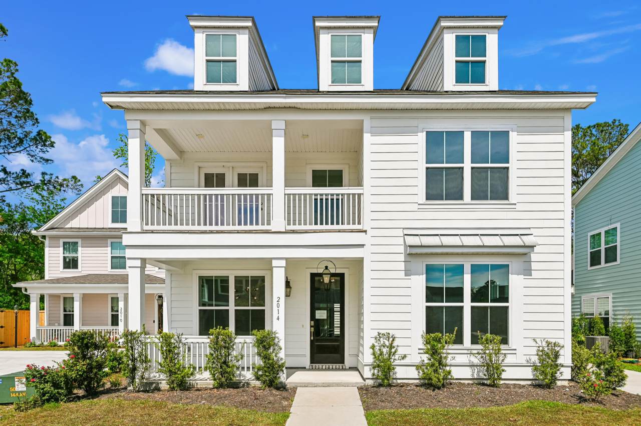 2014 Blue Bayou Boulevard - Photo 1